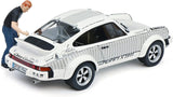 Porsche 911 Coupé With Figurine Water Rohrl 1/18 SCHUCO 450024900